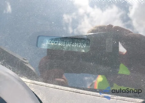 2010 Mercedes-Benz C 300 Luxury 4Matic/Sport 4Matic из США, поврежденный, VIN WDDGF8BB1AF491709